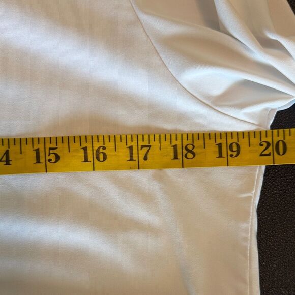 Peter Millar White Polo with Navy Accents quarter zip UPF 50 size Large - Picture 7 of 10